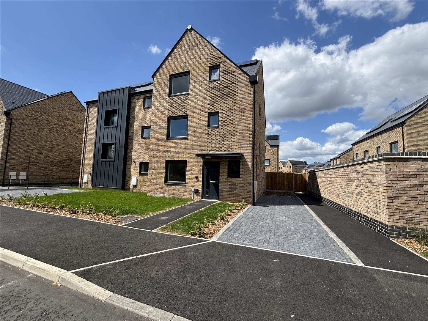 Downham Boulevard, Ravenswood, Ipswich