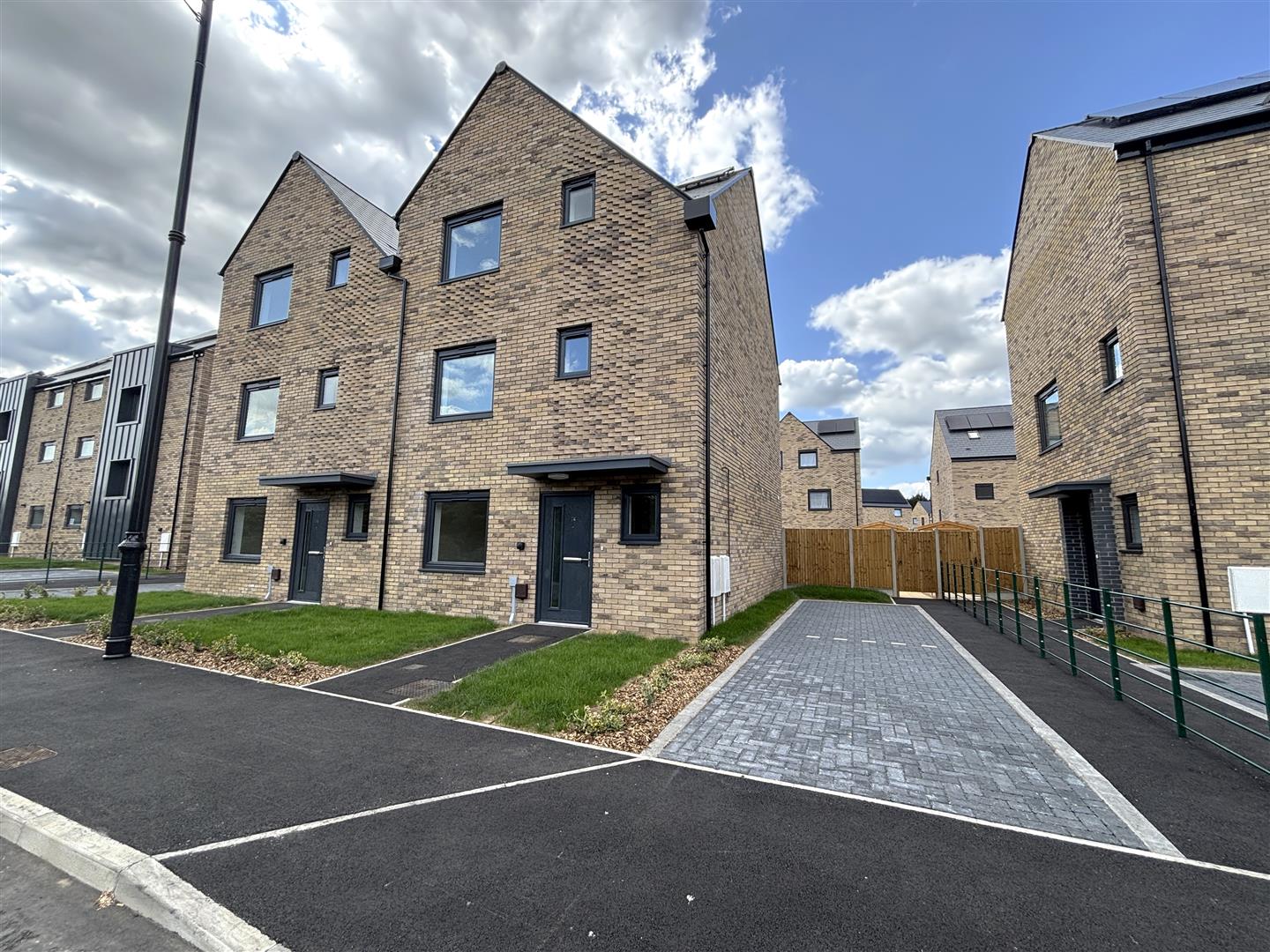 Downham Boulevard, Ravenswood, Ipswich