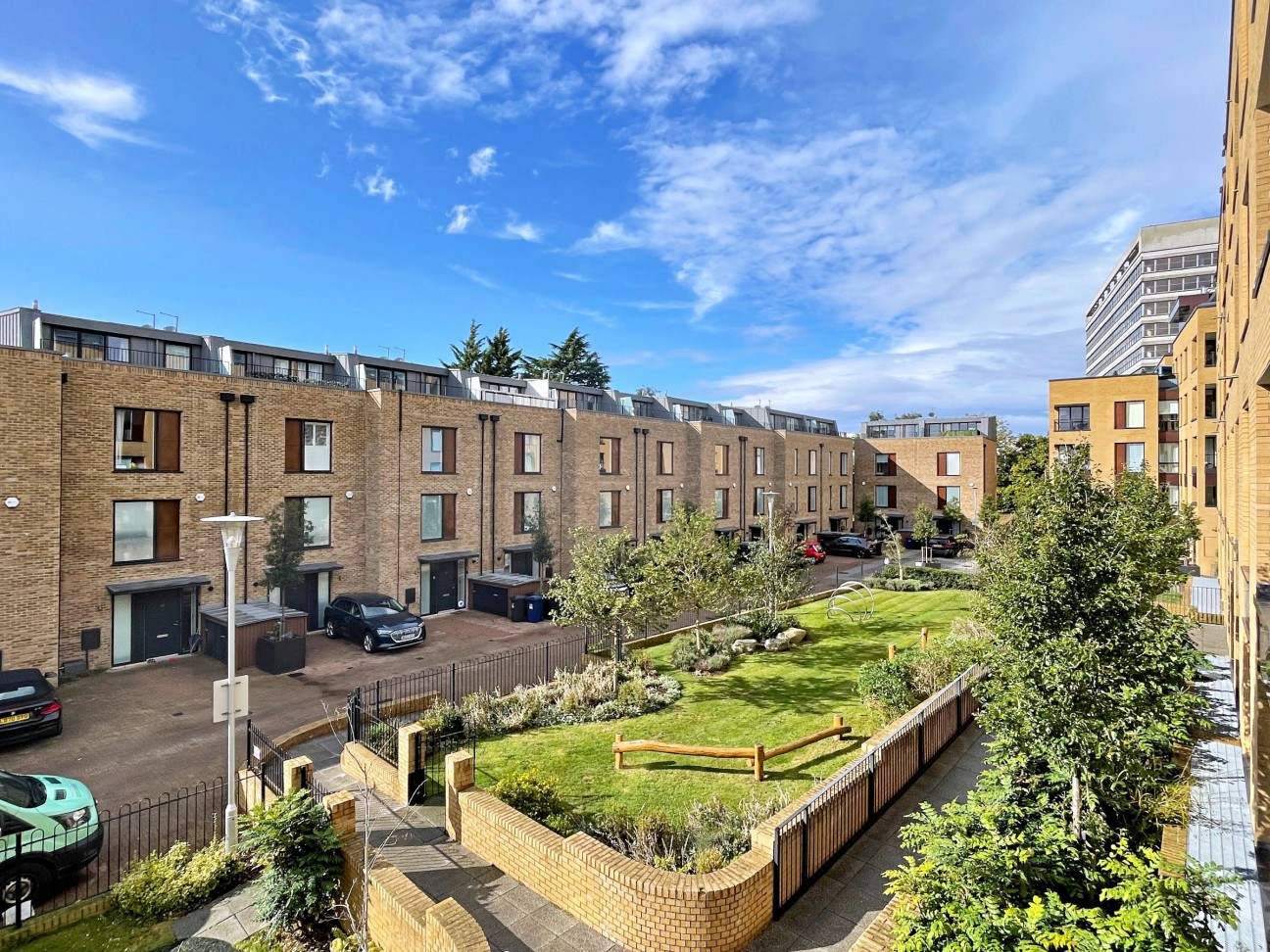 Flat , Vermont House, Quayle Crescent, London