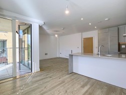 Flat , Vermont House, Quayle Crescent, London