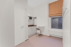 Flat , Wardour Street, London