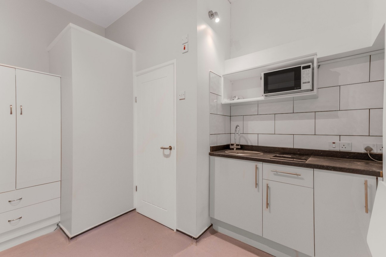 Flat , Wardour Street, London