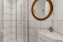 Flat , Wardour Street, London