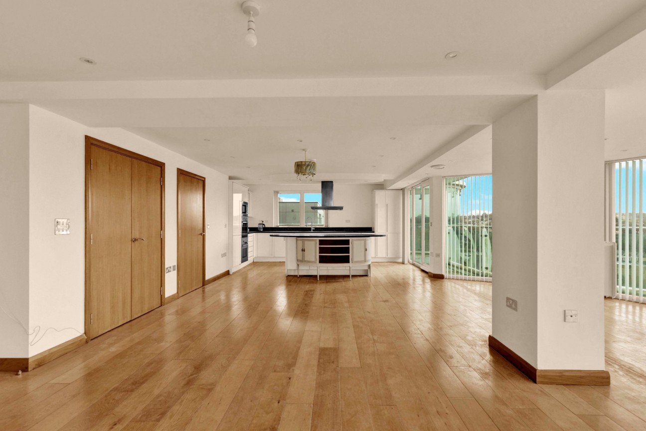 Flat , Comer House, Station Road, Barnet