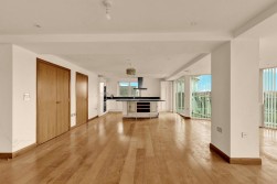 Flat , Comer House, Station Road, Barnet