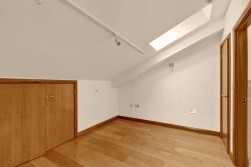 Flat , Comer House, Station Road, Barnet