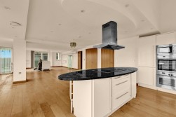 Flat , Comer House, Station Road, Barnet