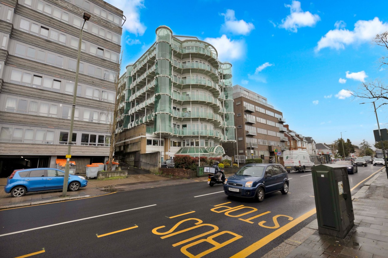 Flat , Comer House, Station Road, Barnet