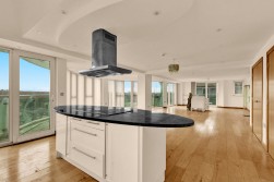 Flat , Comer House, Station Road, Barnet