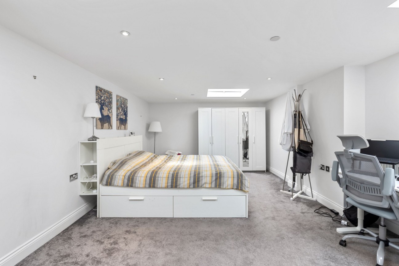 Flat , Princess Park Manor East Wing, Royal Drive, London