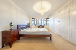 Northiam, London