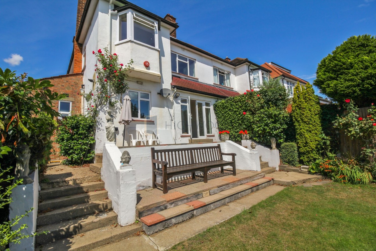 Neeld Crescent, London