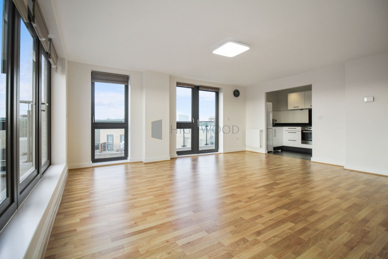 Flat , Plamer Court, Charcot Road, London