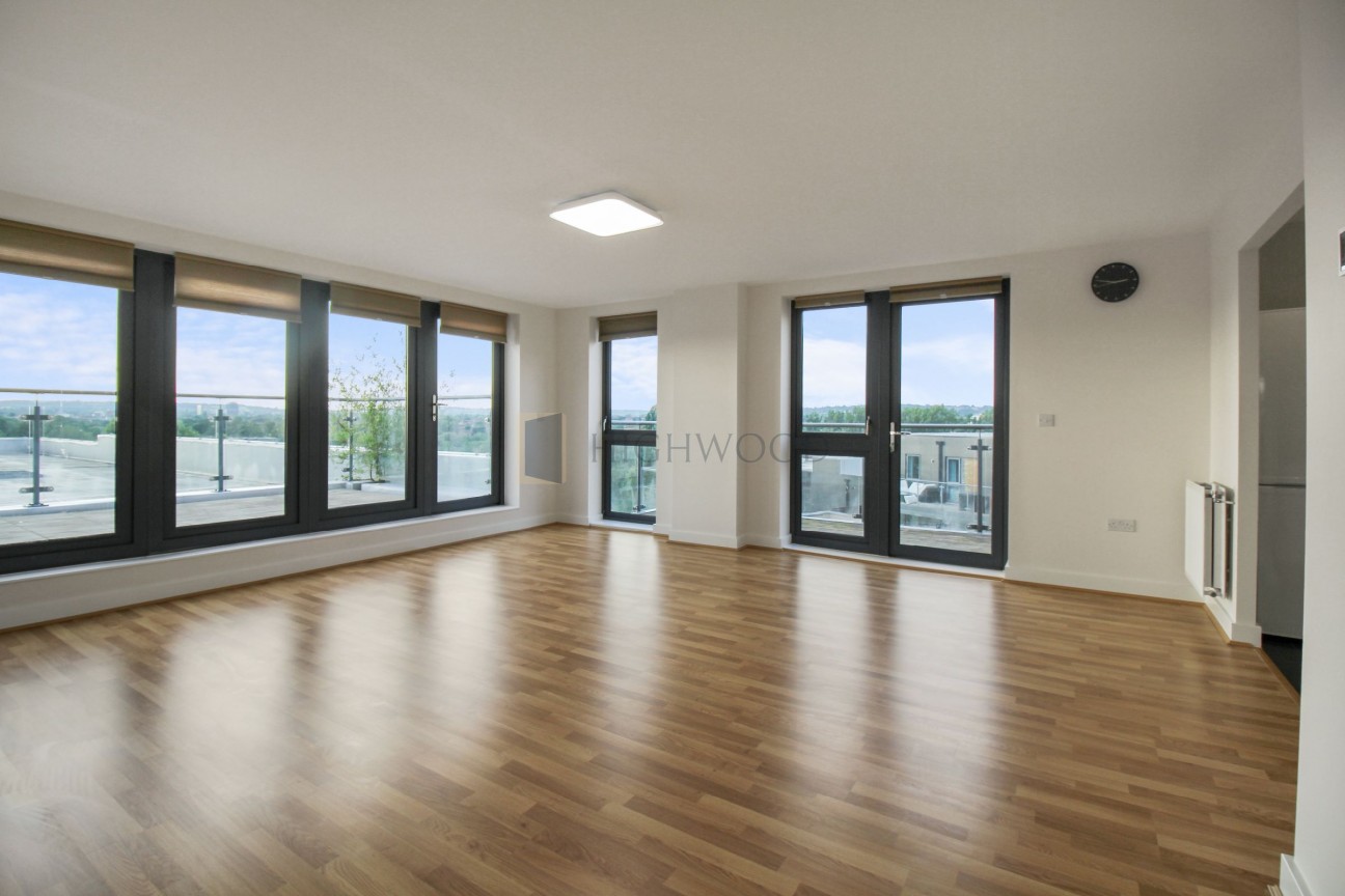 Flat , Plamer Court, Charcot Road, London