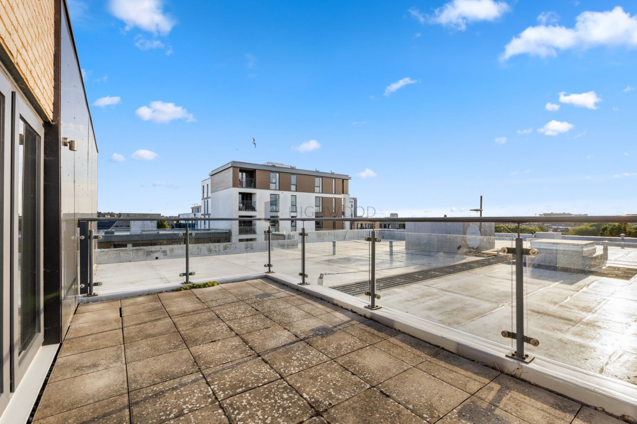 Flat , Plamer Court, Charcot Road, London