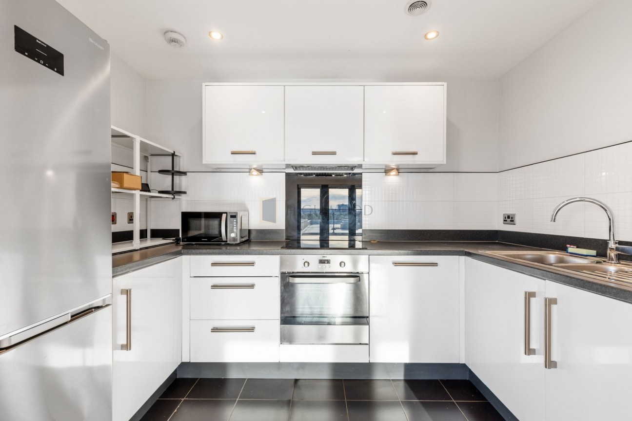 Flat , Plamer Court, Charcot Road, London