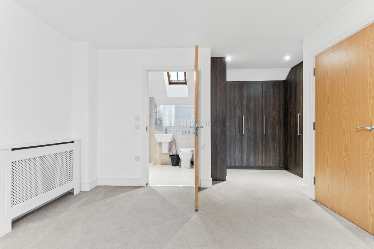 Wilkes Close, London