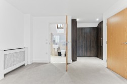 Wilkes Close, London