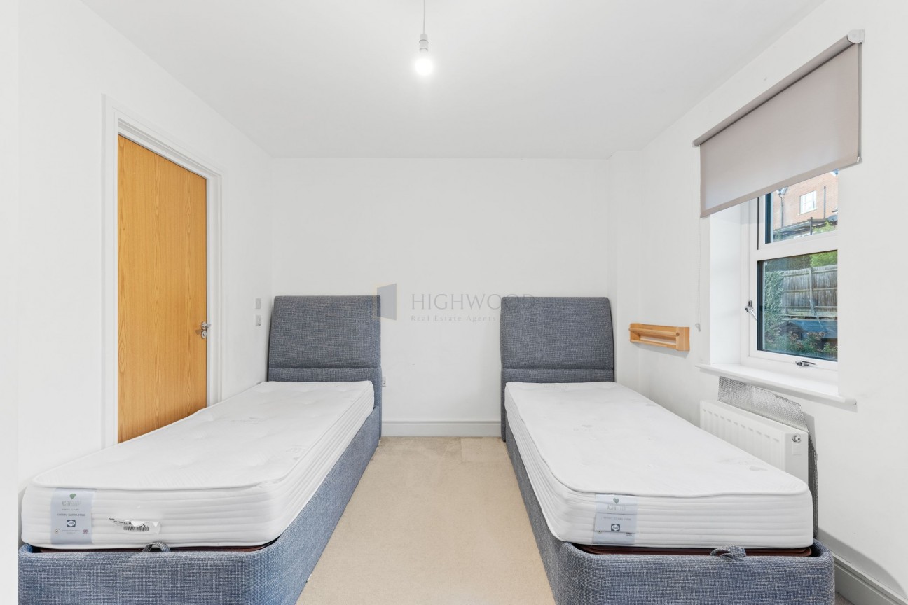 Wilkes Close, London