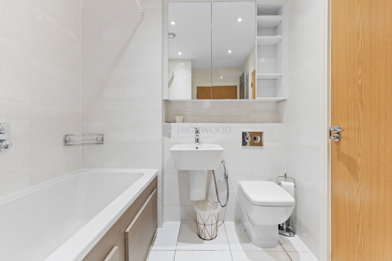 Wilkes Close, London