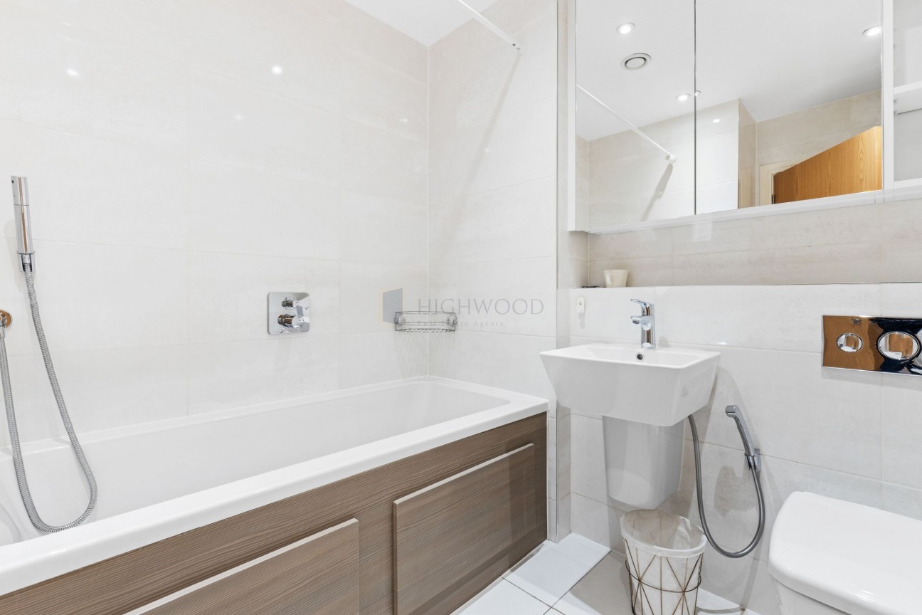 Wilkes Close, London