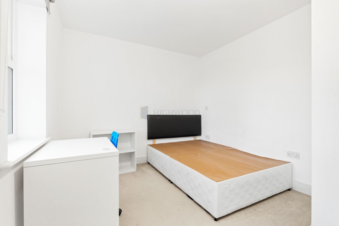 Wilkes Close, London