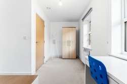 Wilkes Close, London