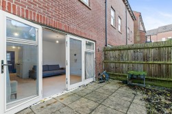 Wilkes Close, London