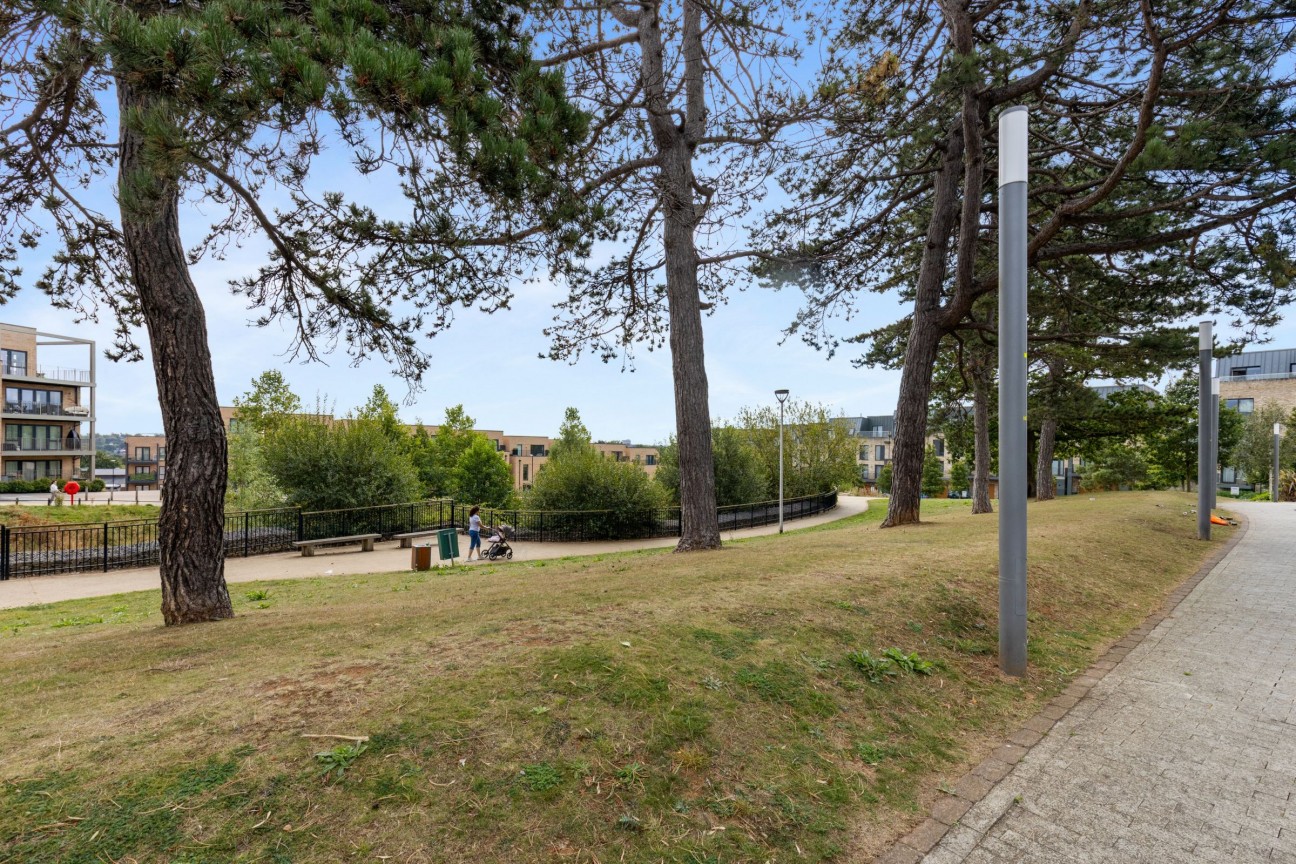 Wilkes Close, London