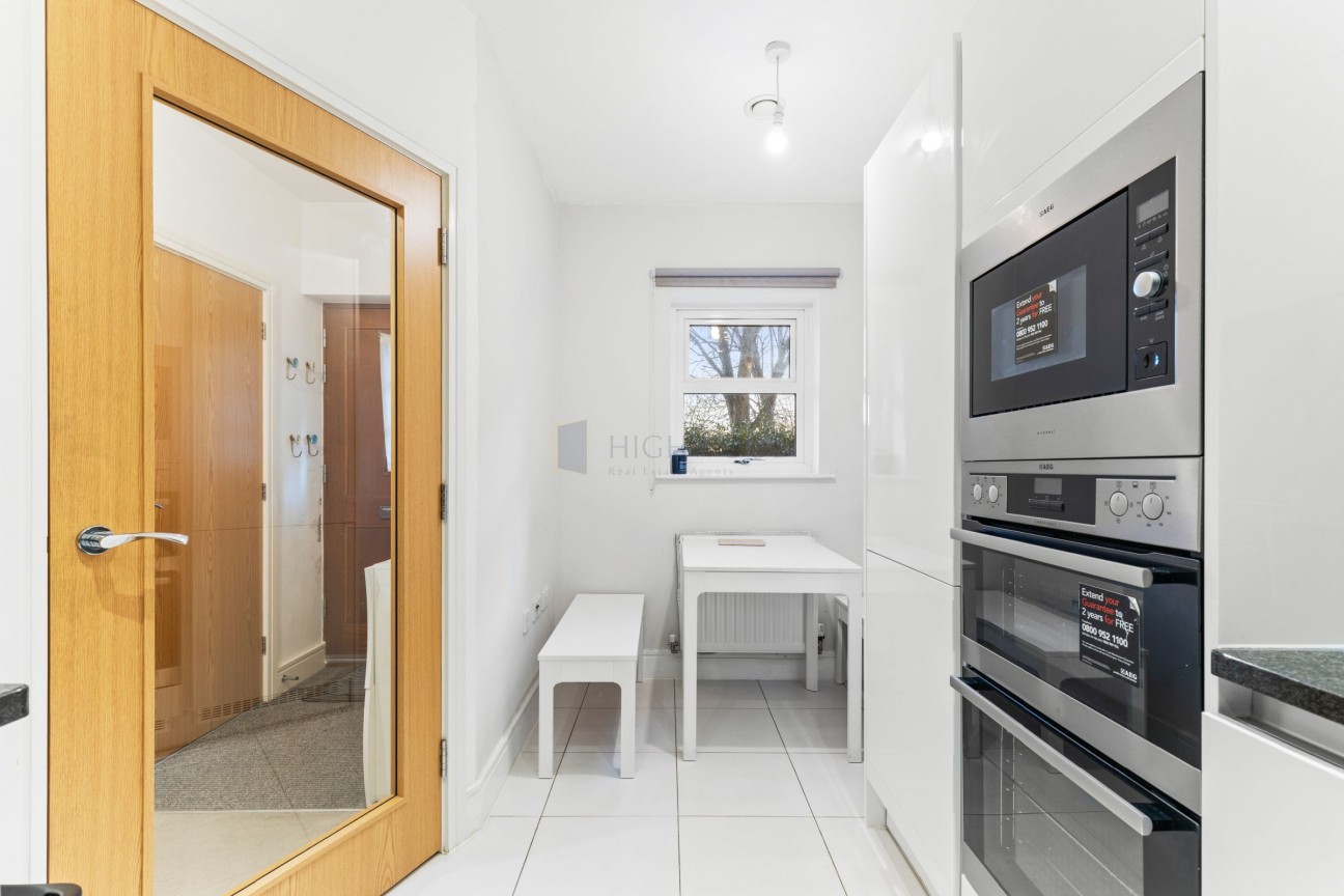 Wilkes Close, London