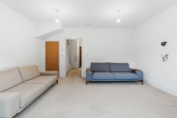 Wilkes Close, London