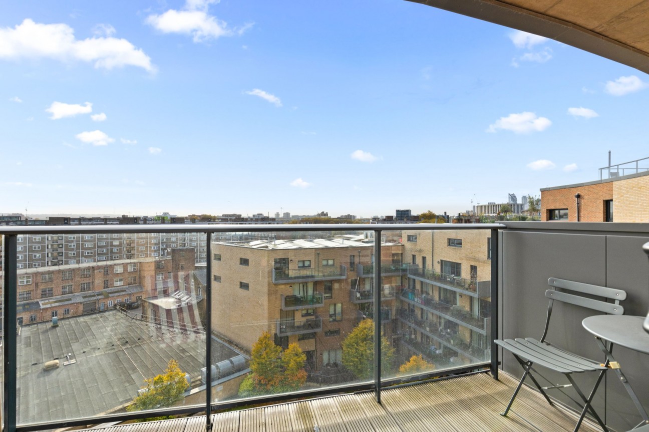 Flat Arc House, Maltby Street, London