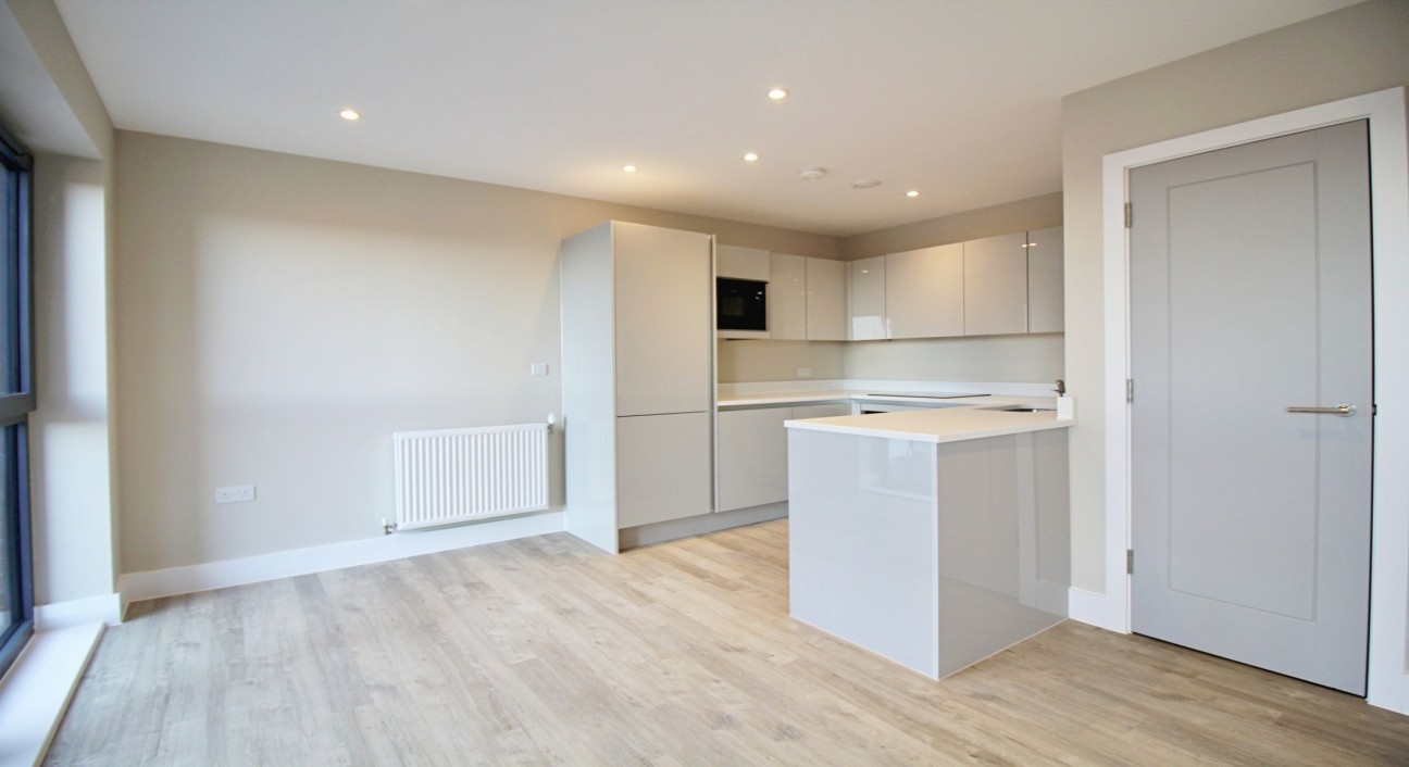 Flat , Adastra House, Nether Street, London