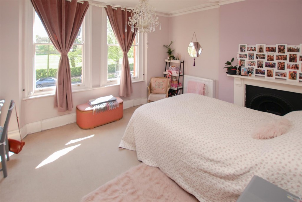 Image for 7 Christchurch Road, Cheltenham