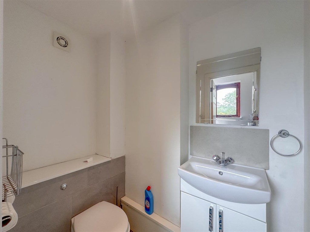 Image for Lawrence Close, Charlton Kings