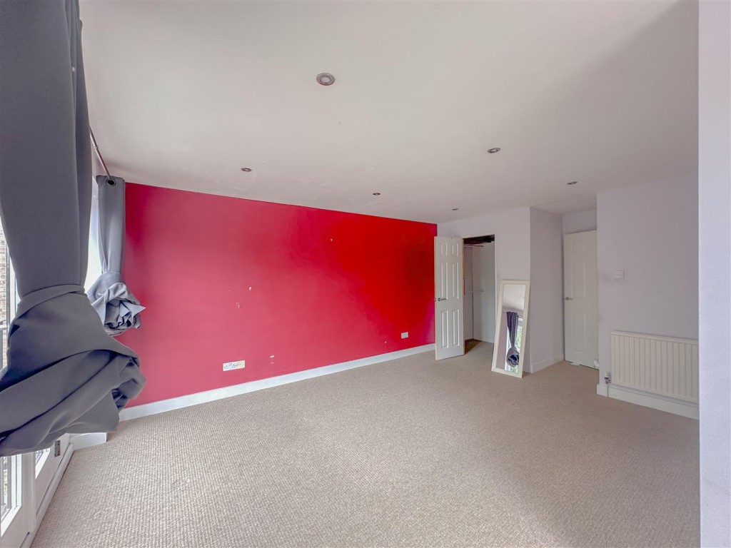 Image for Lawrence Close, Charlton Kings