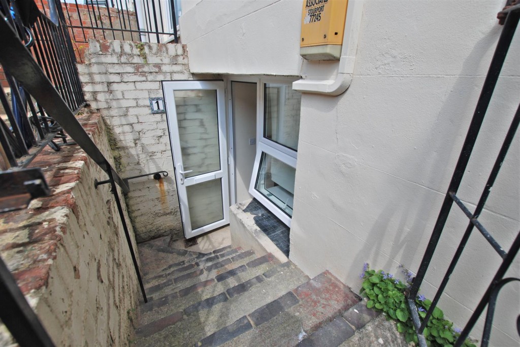 Image for 328 High Street, Cheltenham