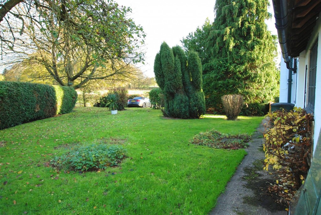 Image for Court Drive, Apperley