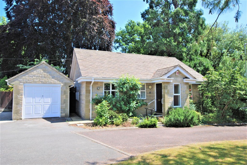 Image for Courtyard Lodge, Prestbury