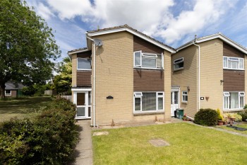 Buckles Close, Charlton Kings, Cheltenham