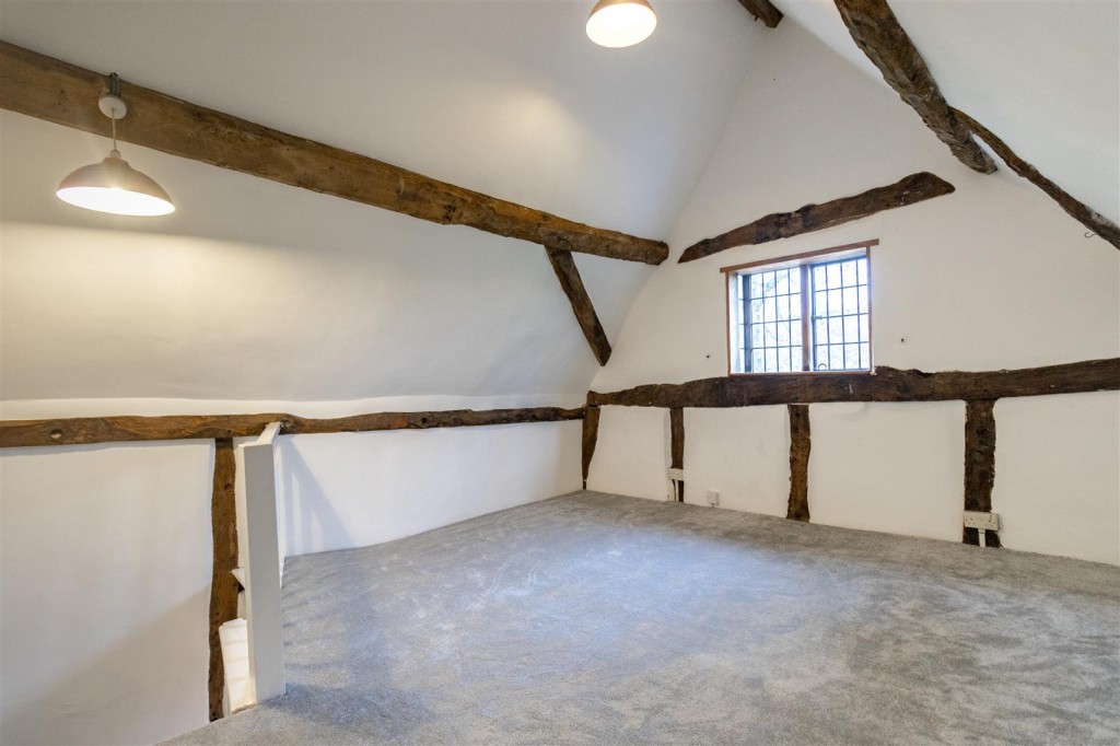 Image for Court Drive, Apperely,Glos