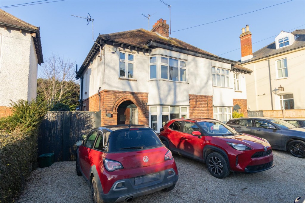 Image for New Barn Lane, Cheltenham