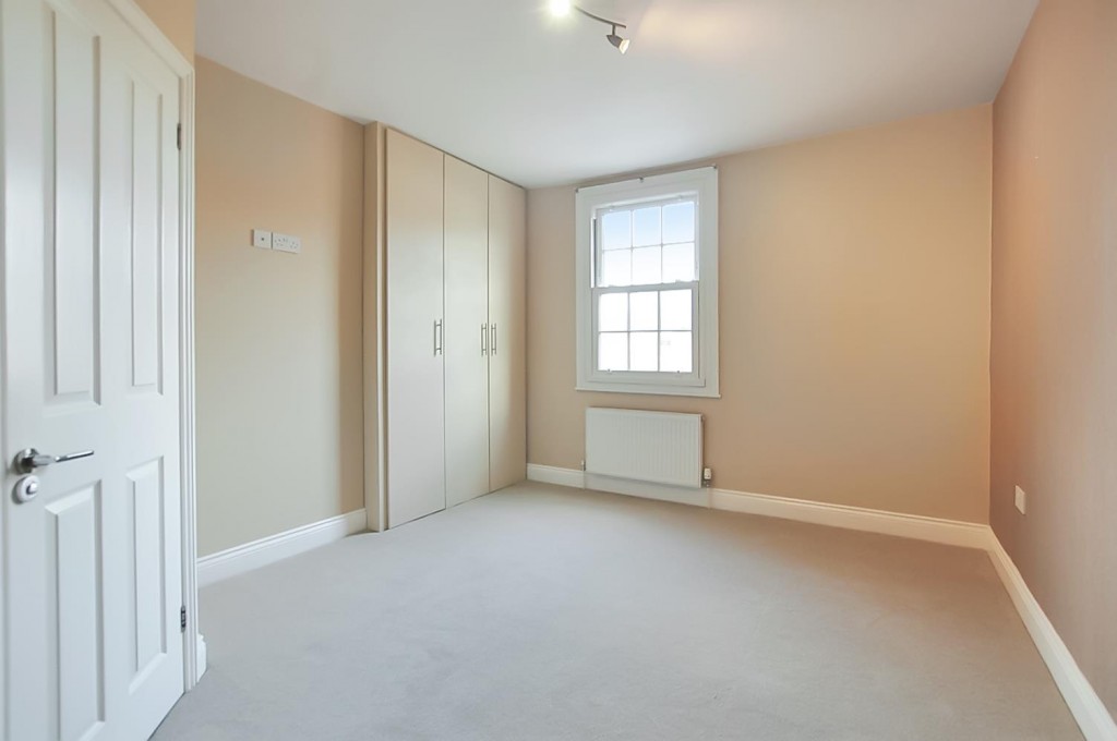 Image for London Road, Charlton Kings