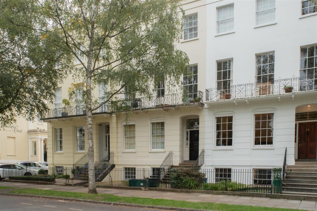 Image for 47 Clarence Square, Cheltenham