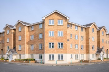 Lloyd Close, Cheltenham