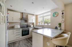 Milton Road, Yate