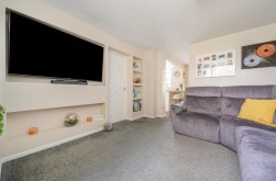 Milton Road, Yate