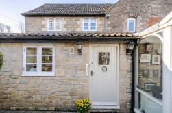 Lower Street, Dyrham