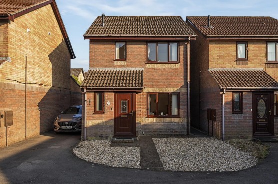 Bennetts Court, Yate