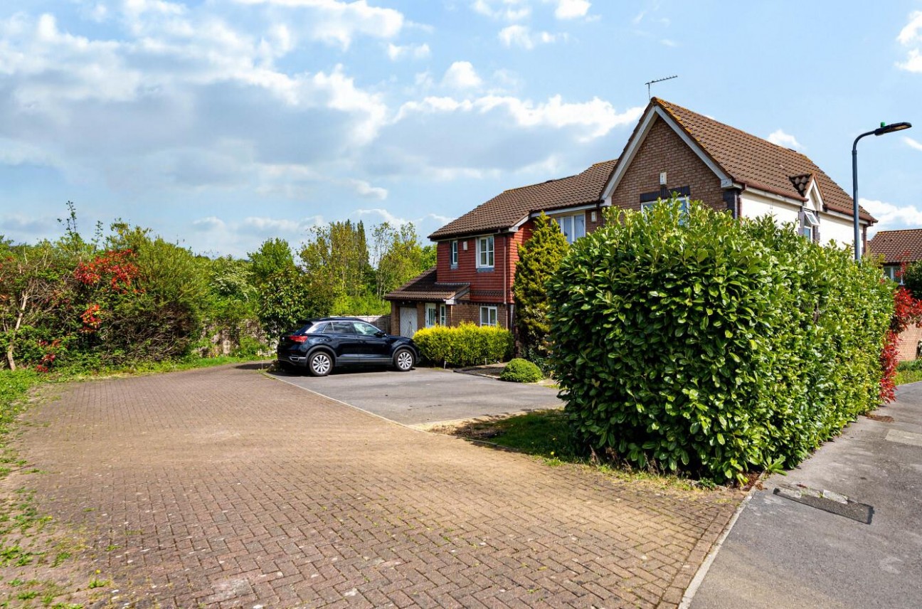 Wheatfield Drive, Bradley Stoke